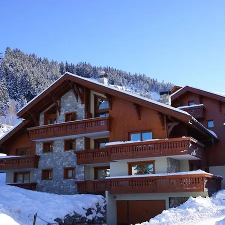3 Pieces Skis Aux Pieds Apartment