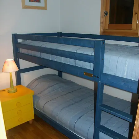 Apartment 3 Pieces Skis Aux Pieds