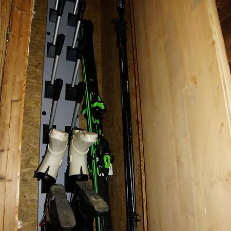 3 Pieces Skis Aux Pieds Apartment Les Allues